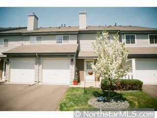 4035 Wilshire Circle, Saint Paul, MN 55126