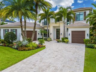 9124 Redonda Drive, Boca Raton, FL 33496