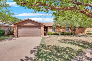 5804 13th St, Lubbock, TX 79416
