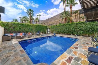 572 Arenas Rd #2, Palm Springs, CA 92262