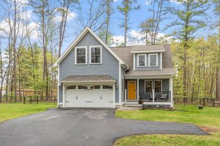 55 Mill Pond Road, Epping, NH 03042