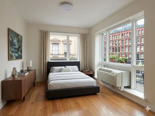 113 S  6th St #4A, Brooklyn, NY 11249