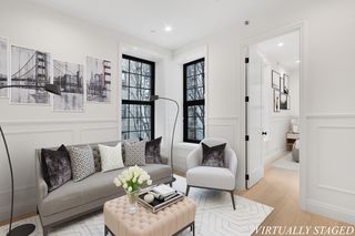 119 W  111th St #2A, New York, NY 10026