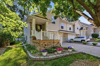2340 Catskill Ct, Iowa City, IA 52245