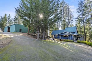 11376 Ramsey Rd, Gold Hill, OR 97525