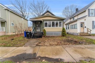 7903 Elton Ave, Cleveland, OH 44102