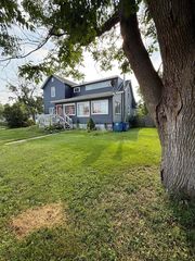 139 S  John St, Crown Point, IN 46307