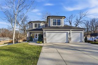 307A Campbell Dr, Liberty, MO 64068