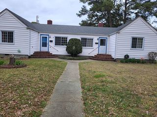 156 W  Bayview Blvd, Norfolk, VA 23503