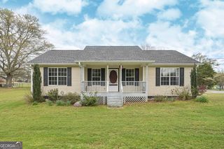 125 Turner Trl, Carrollton, GA 30116