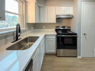 301 Tri City Beach Rd #0a11840f1, Baytown, TX 77520