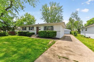 5575 Karl Rd, Columbus, OH 43229
