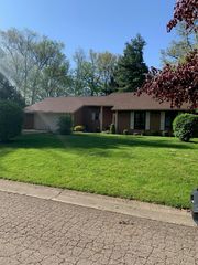 1343 Cambridge Dr, Urbana, OH 43078
