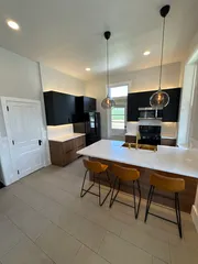 Tobacco Road Luxury Lofts - 191 Broad St, Landisville, PA 17538