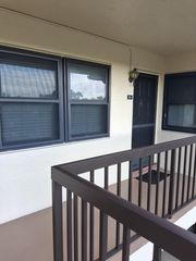 4693 E LUCERNE LAKES Boulevard E #202, Lake Worth, FL 33467