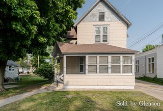 110 S  7th St, Grand Haven, MI 49417