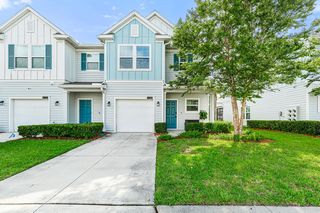 1620 Pottsburg Point Dr #1, Jacksonville, FL 32207