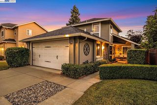 3790 Kamp Dr, Pleasanton, CA 94588