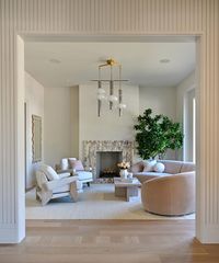 3717 Chevy Chase Dr, Houston, TX 77019
