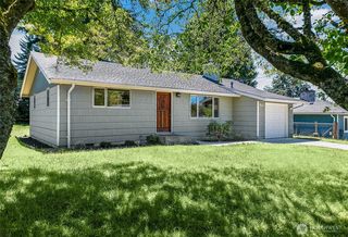 8910 217th Street SW, Edmonds, WA 98026