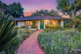615 W  9th St, Claremont, CA 91711