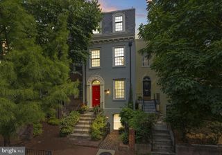 3317 Dent Pl NW, Washington, DC 20007
