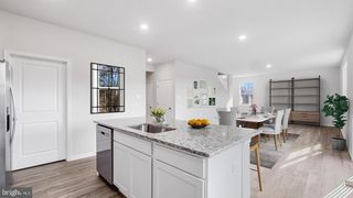 107 Lemley Dr, Stephens City, VA 22655