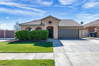 1192 Canyon Dr W, Tehachapi, CA 93561