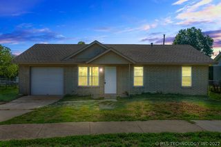 105 S  185th East Ave, Tulsa, OK 74108