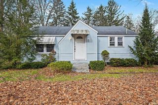 25927 Modrell Ave, Elkhart, IN 46514
