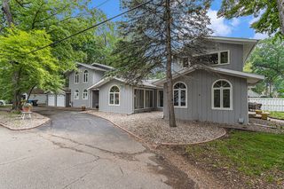 46107 Ely Ave, New Buffalo, MI 49117
