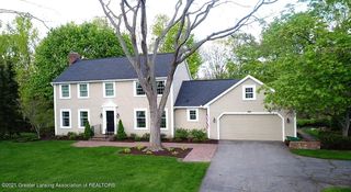 6418 Old River Trl, Lansing, MI 48917