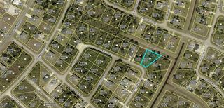 323 Plateau Ave, Lehigh Acres, FL 33974