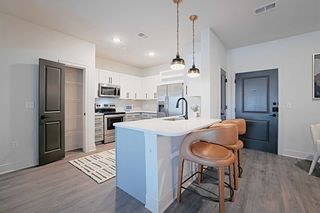 11228 S  Ridgeview Rd #1106, Olathe, KS 66061
