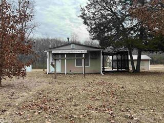 1200 N  3rd St, Oquawka, IL 61469