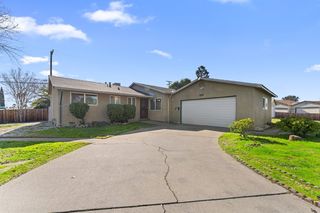 7526 29th St, Sacramento, CA 95822