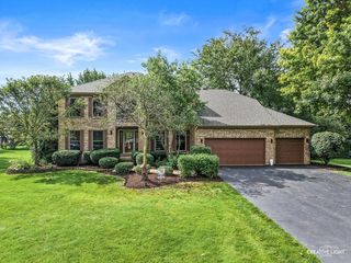 23741 W  Deer Chase Ln, Naperville, IL 60564