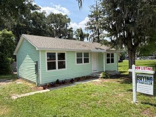 840 N  Frankfort Ave, Deland, FL 32724
