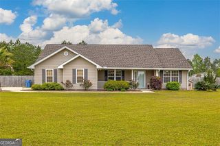 185 Emanuel Loop Rd, Brunswick, GA 31523