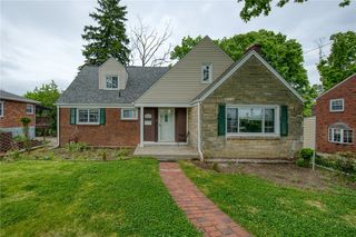 447 Old Clairton Rd, Pittsburgh, PA 15236