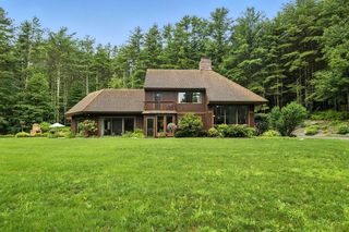 145 Glendale Rd, Hampden, MA 01036