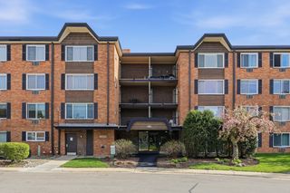 1216 S  New Wilke Rd #307, Arlington Heights, IL 60005
