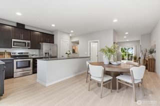 16201 Meadow Road #H4, Lynnwood, WA 98087