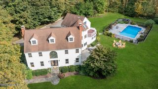 22 Drummer Ln, Redding, CT 06896