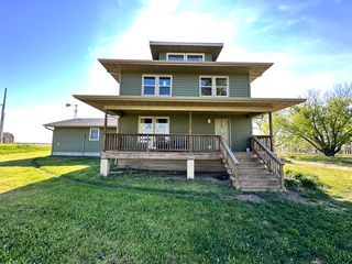 20664 390th Ave, Wolsey, SD 57384