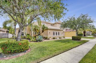 18623 SW 7th Street, Pembroke Pines, FL 33029