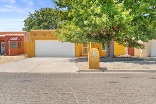 900 Laurelwood Dr, Clovis, NM 88101
