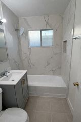 436 W  Ramona Dr, Rialto, CA 92376