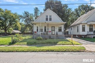 2028 N  Peoria Rd, Springfield, IL 62702