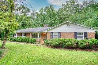 2631 E  Woodlyn Way, Greensboro, NC 27407